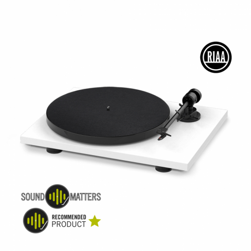 Pro-Ject E1 Phono vinylspelare med Ortofon OM5e-pickup, pianovit (1 st kvar) i gruppen Vinyl / Vinylspelare hos Ljudfokus.se (10203000323)