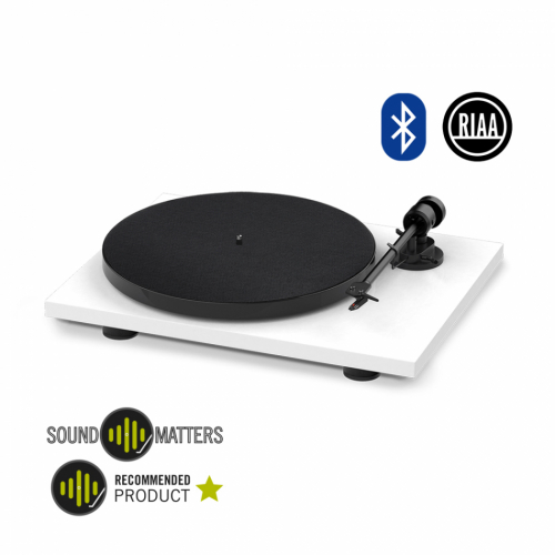 Pro-Ject E1 Bluetooth vinylspelare med Ortofon OM5e-pickup, pianovit i gruppen Vinyl / Vinylspelare hos Ljudfokus.se (10203000320)