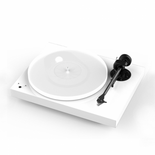 Pro-Ject X1-B vinylspelare med Pick It S2 pickup, pianovit i gruppen Vinyl / Vinylspelare hos Ljudfokus.se (10203000334)