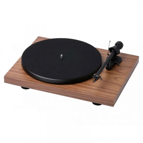 Pro-Ject Debut III vinylspelare med OM5e-pickup, valnt i gruppen Vinyl / Vinylspelare hos Ljudfokus.se (10203000352)