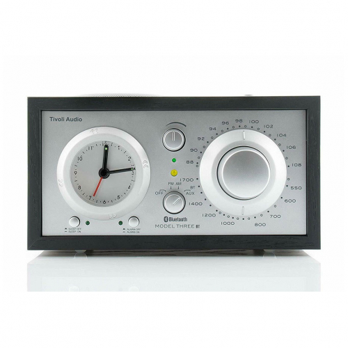 Tivoli Audio Model Three BT USB, bordsradio med Bluetooth svart/silver i gruppen Mediaspelare / Radio hos Ljudfokus.se (404M3USBTBLK)