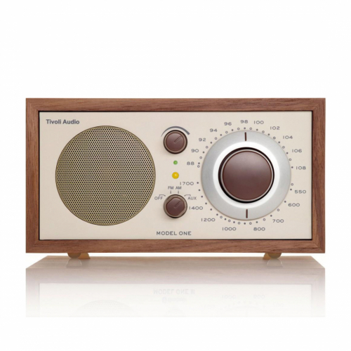 Tivoli Audio Model One, FM-radio valnöt/beige i gruppen Mediaspelare / Radio hos Ljudfokus.se (404TAM1WA)