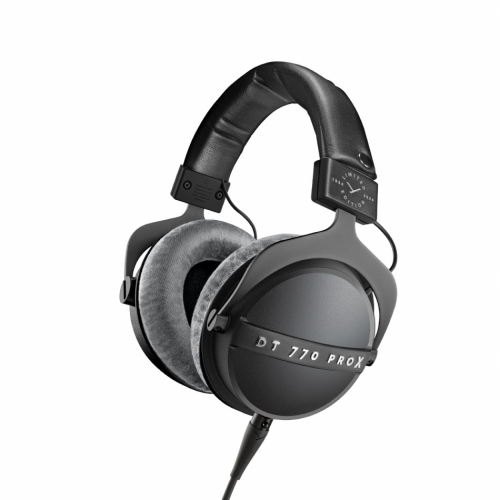 Beyerdynamic DT 770 PRO X Limited Edition, sluten over-ear hrlur i gruppen Hrlurar / Hrlurar med sladd hos Ljudfokus.se (645DT770PROXLE)