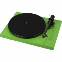 Pro-Ject Debut Carbon DC, pianogrön skivspelare med 2M Red