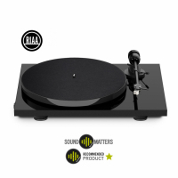 Pro-Ject E1 Phono vinylspelare med Audio Technica AT3600L-pickup, pianosvart