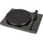 Pro-Ject Debut Carbon DC, pianosvart med Ortofon 2M Red