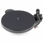 Pro-Ject RPM-1 Carbon vinylspelare med Ortofon 2M Red, pianosvart Pro-Ject RPM-1 Carbon vinylspelare med Ortofon 2M Red, pianosvart