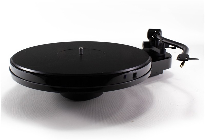 Pro-Ject RPM-3 Carbon vinylspelare, pianosvart utan pickup