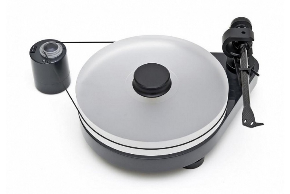 Pro-Ject RPM-5 Carbon, vinylspelare exkl. pickup, pianosvart
