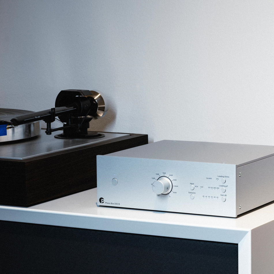 Pro-Ject Phono Box DS3 B RIAA-steg med XLR, silver