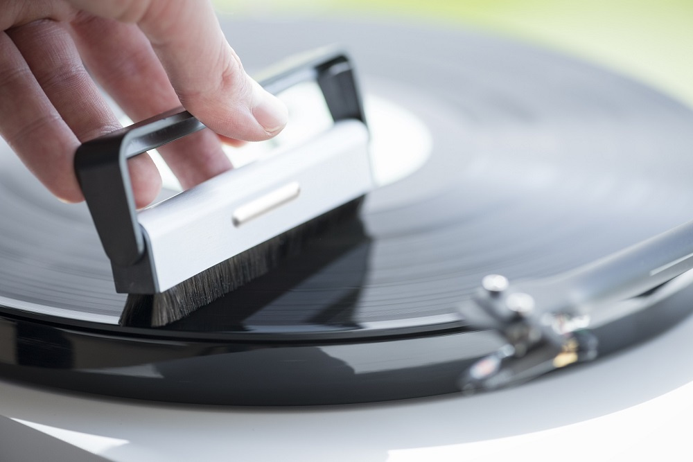 Pro-Ject Brush It, skivborste i kolfiber för vinylspelare