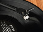 Pro-Ject E1 vinylspelare med Audio Technica AT3600L-pickup, valnt