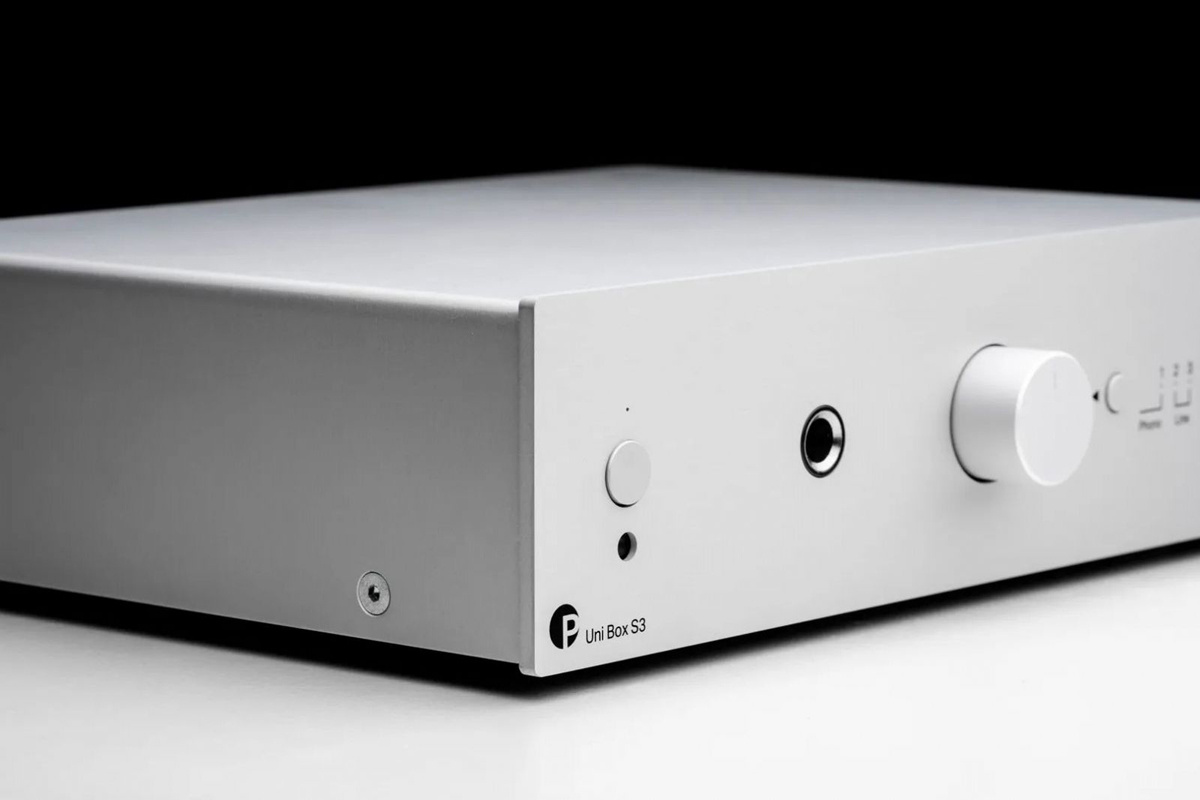Pro-Ject Uni Box S3 streamingförstärkare med HDMI & RIAA, silver