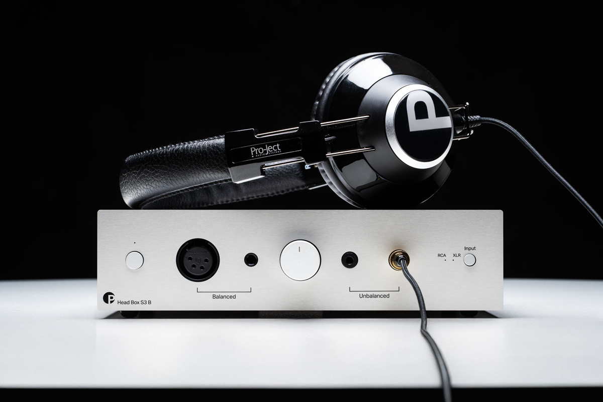 Pro-Ject Head Box S3 B kompakt fullbalanserad hörlursförstärkare, silver