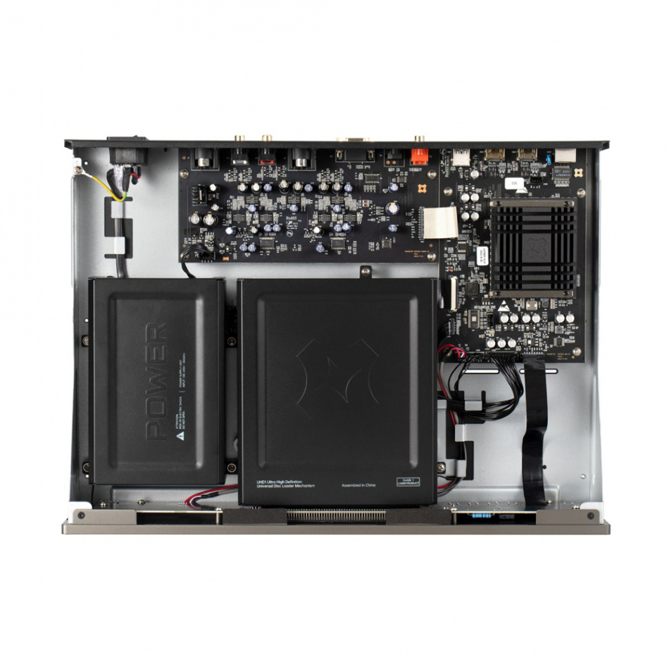 Magnetar UDP800REG Ultra HD BluRay-spelare med SACD och XLR