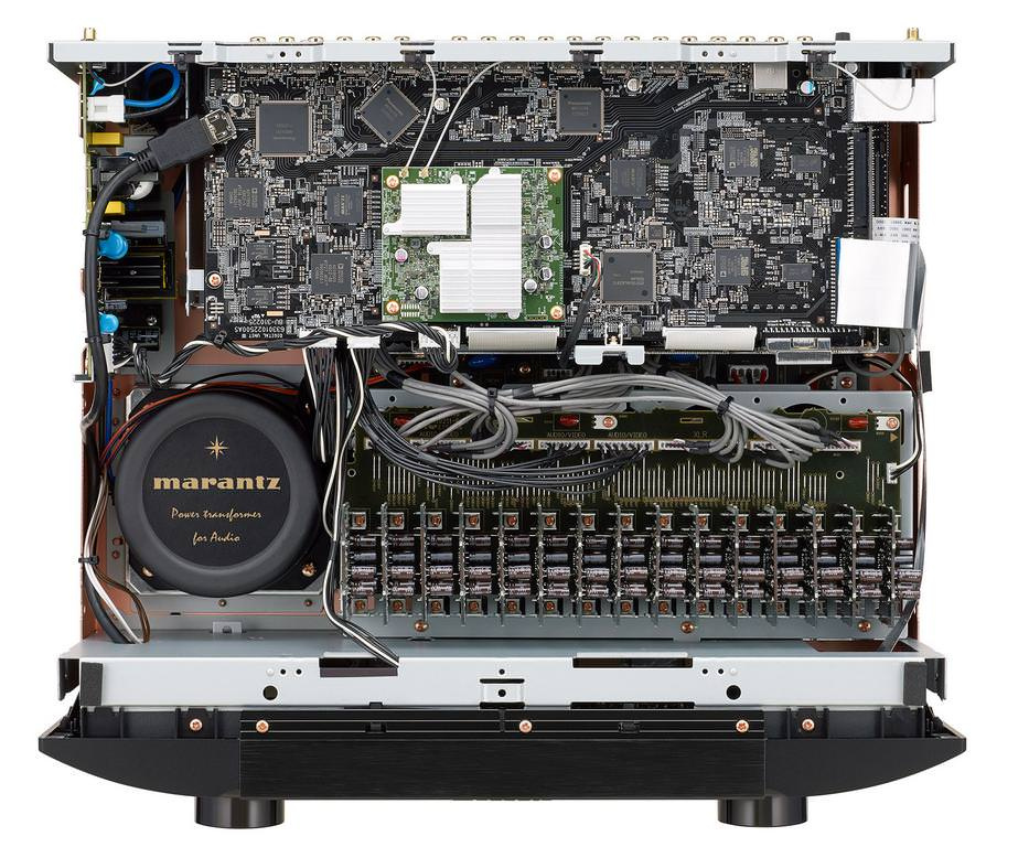 Marantz AV8805 bioprocessor/försteg, svart