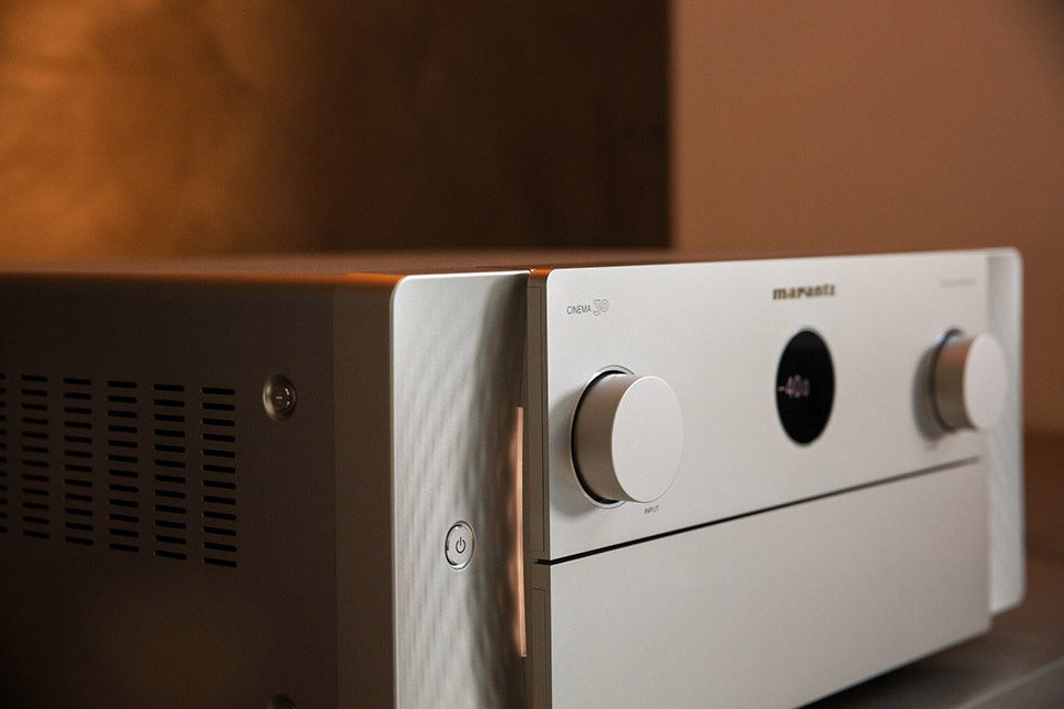 Marantz Cinema 30 hemmabioförstärkare med Dirac Live & Dolby Atmos, silver