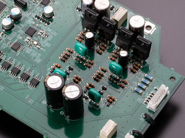 Marantz SACD 30n, SACD/CD-spelare med nätverk & inbyggd DAC, svart