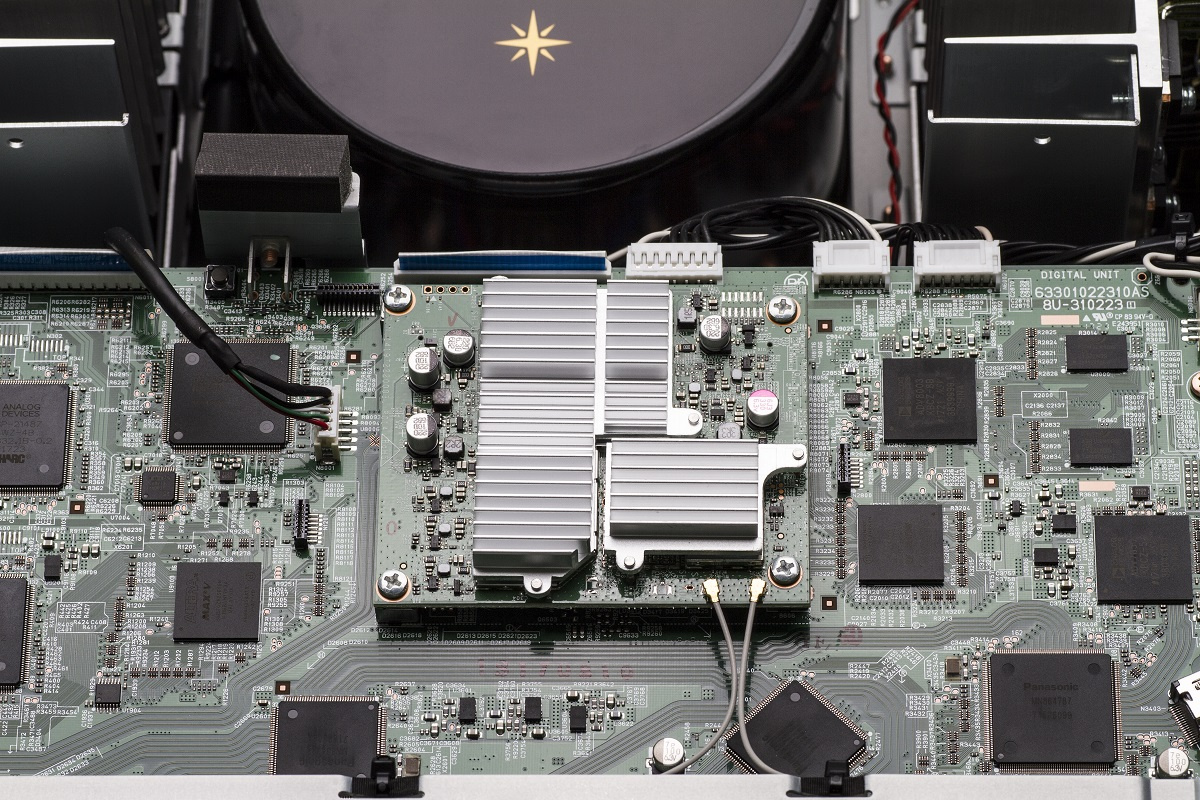 Marantz SR8012 bioförstärkare, svart