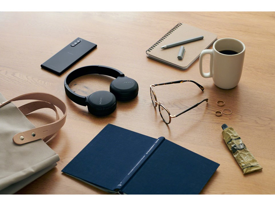 Sony WH-CH510 on-ear hörlur med Bluetooth, Vit