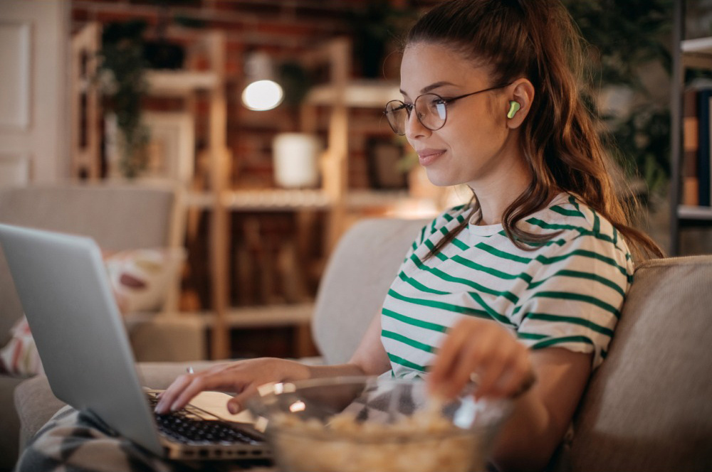 JVC HA-A7T2 Gumy True Wireless in-ear hörlurar, grön