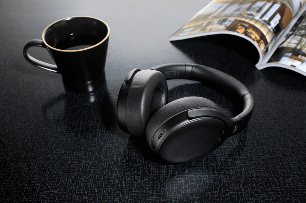 JVC HA-S100N trådlösa over-ear hörlurar med brusreducering, svart