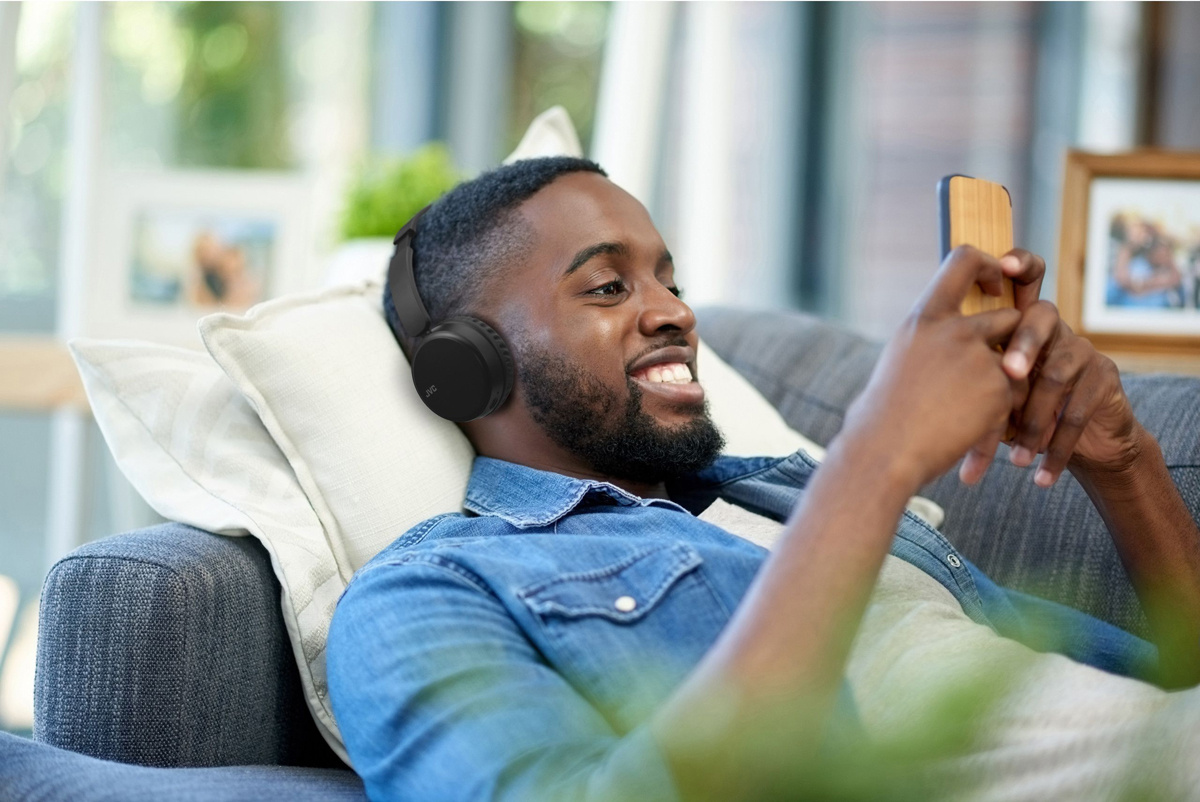 JVC HA-S36W Bluetooth on-ear hörlurar, svart