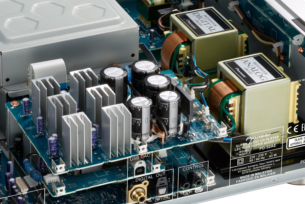 Pioneer PD-50AE SACD/CD-spelare med USB DAC, svart