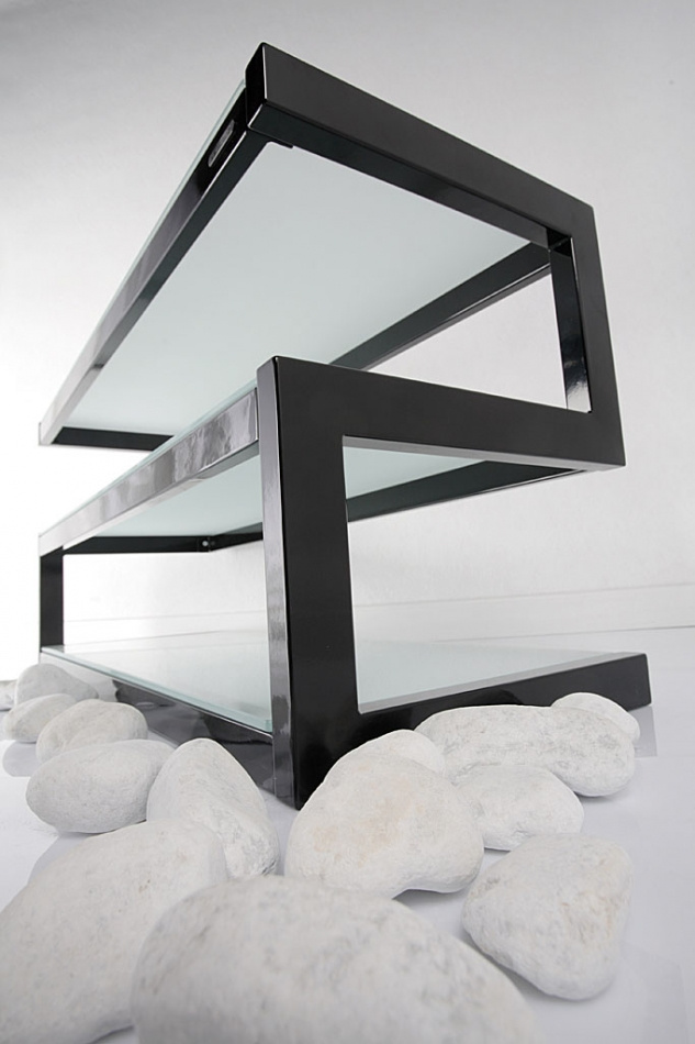 Norstone Esse, TV/mediabänk svart med vitfrostade glashyllor