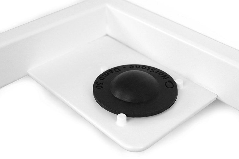 NorStone Esse WS vägghylla för skivspelare & elektronik, ek