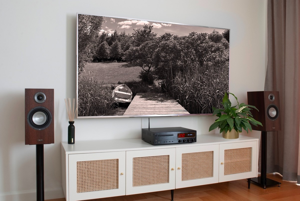 Taga Harmony HTR-1500CD nätverksreceiver med Bluetooth, CD & radio, svart