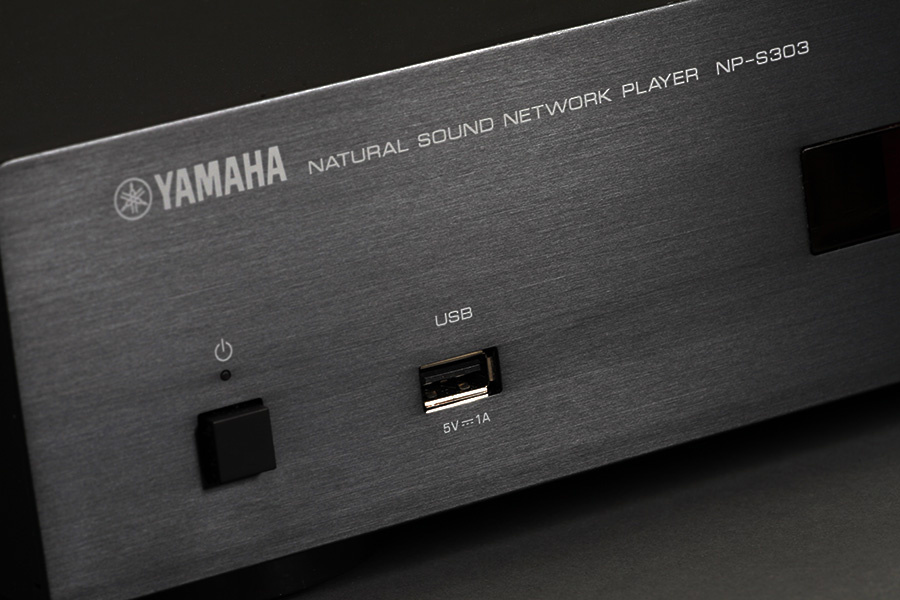 Yamaha NP-S303 nätverksspelare, svart