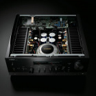 Yamaha R-N1000A streamingförstärkare med MusicCast, RIAA-steg & radio, silver Yamaha R-N1000A streamingförstärkare med MusicCast, RIAA-steg & radio, silver