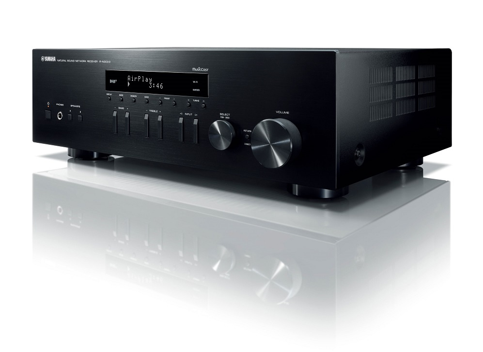 Yamaha R-N303D nätverksreceiver, svart