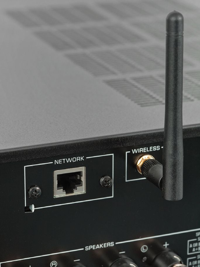Yamaha MusicCast R-N602 receiver med nätverk, svart