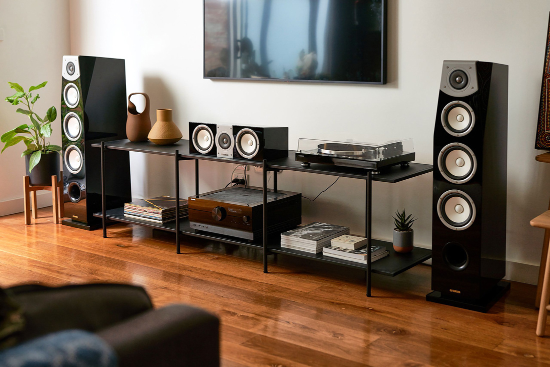 Yamaha Aventage RX-A6A hemmabioförstärkare med MusicCast