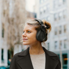 Yamaha YH-E700B over-ear hörlurar med brusreducering, svarta Yamaha YH-E700B over-ear hörlurar med brusreducering, svarta