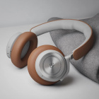Bang & Olufsen Beoplay HX trådlösa over-ear hörlurar med brusreducering, brun Bang & Olufsen Beoplay HX trådlösa over-ear hörlurar med brusreducering, brun