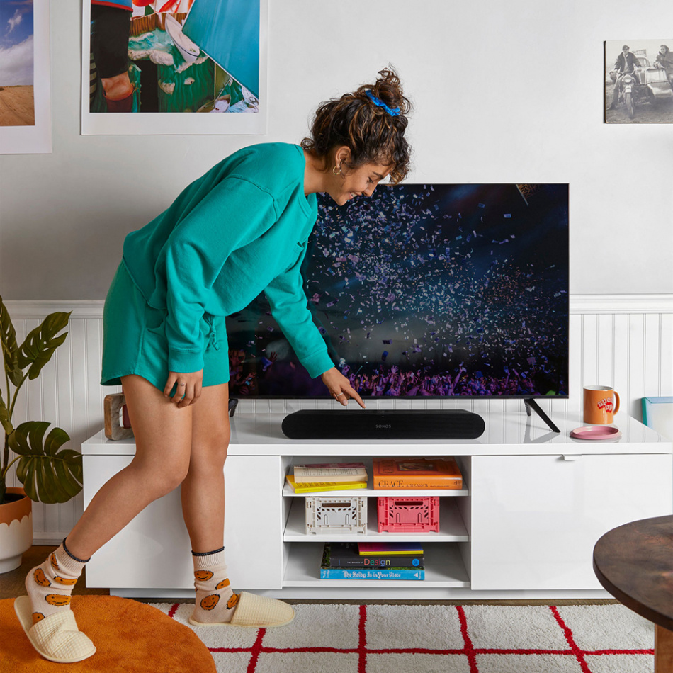 Sonos Ray kompakt soundbar med AirPlay 2 & röststyrning, svart