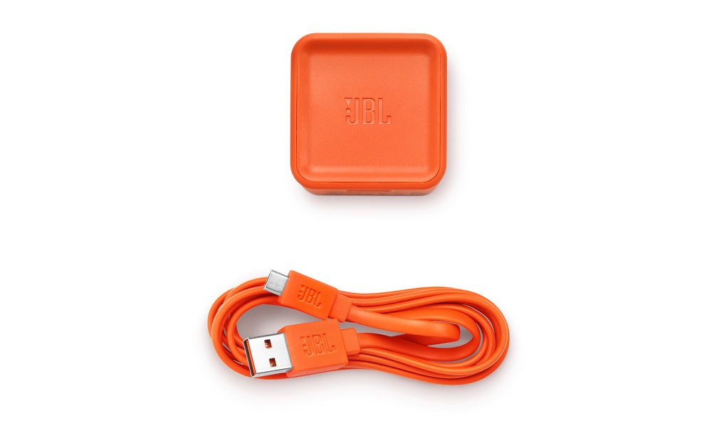 JBL Tuner, portabel högtalare med Bluetooth & DAB/FM-radio, svart