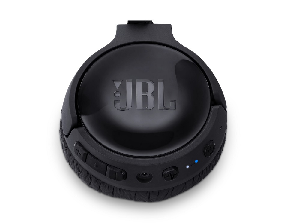 JBL Tune 600BTNC, on-ear hörlur med brusreducering, svart