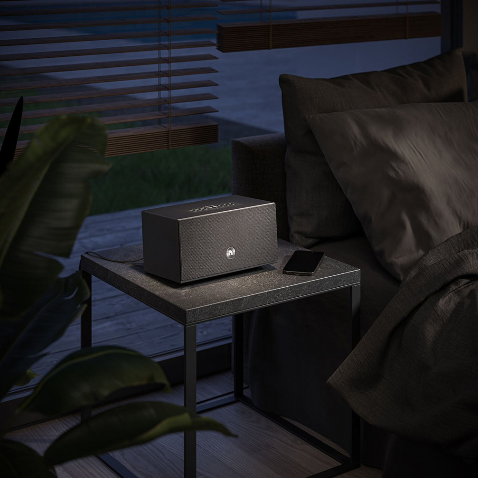 Audio Pro C5 MKII W Wifi-högtalare powered by Linkplay med Chromecast & AirPlay 2, svart