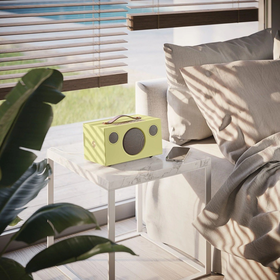 Audio Pro C5 MKII W Wifi-högtalare med Chromecast & AirPlay 2, Classic Yellow