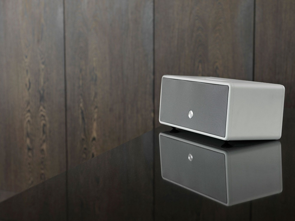 Audio Pro Drumfire D-2, aktiv Wifi-högtalare med Chromecast & AirPlay 2, vit
