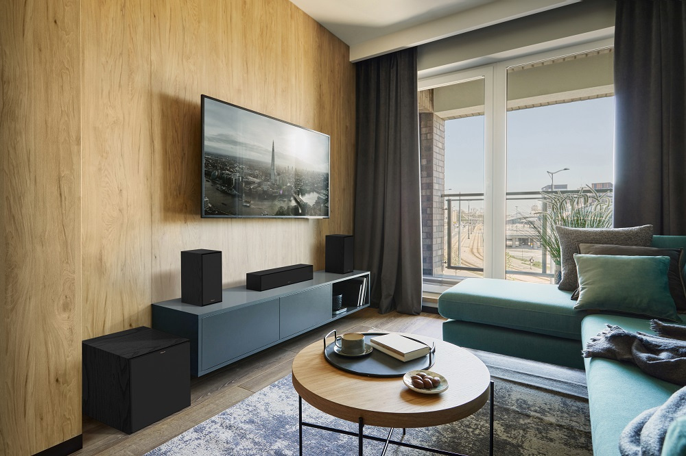 Klipsch R-30C hornladdad centerhögtalare, svart