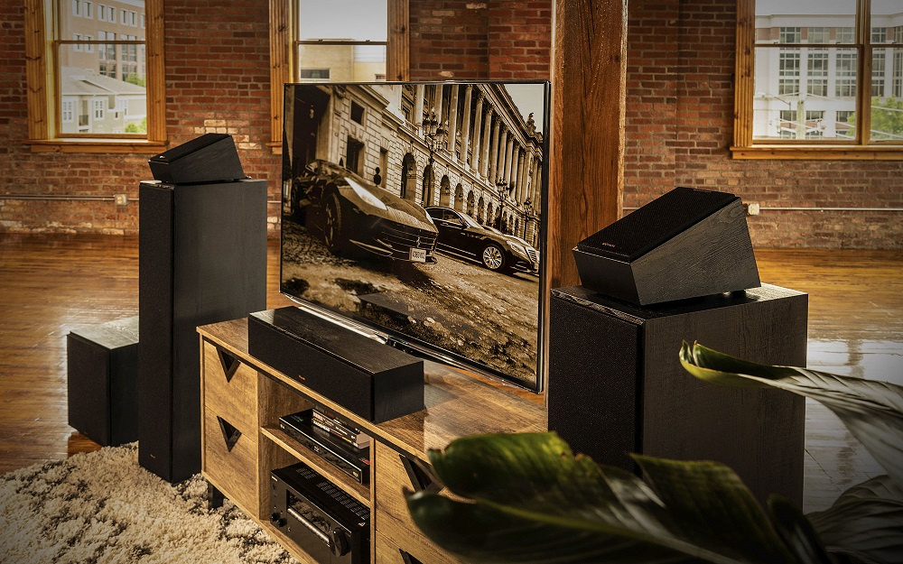 Klipsch R-41SA Dolby Atmos-högtalare, svart par UTFÖRSÄLJNING