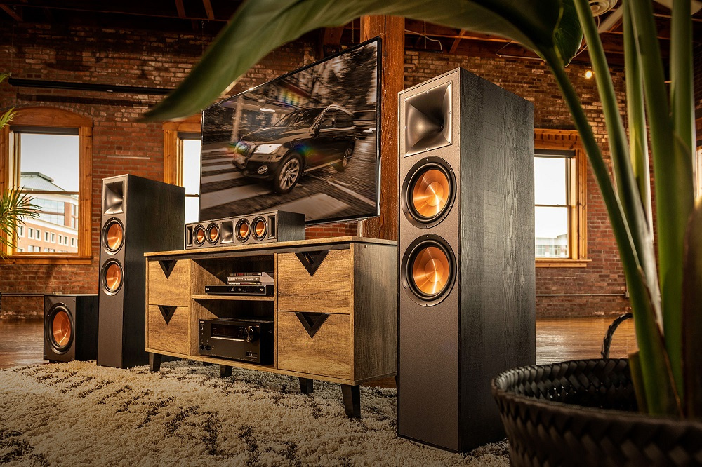 Klipsch R-820F golvhögtalare, svart par
