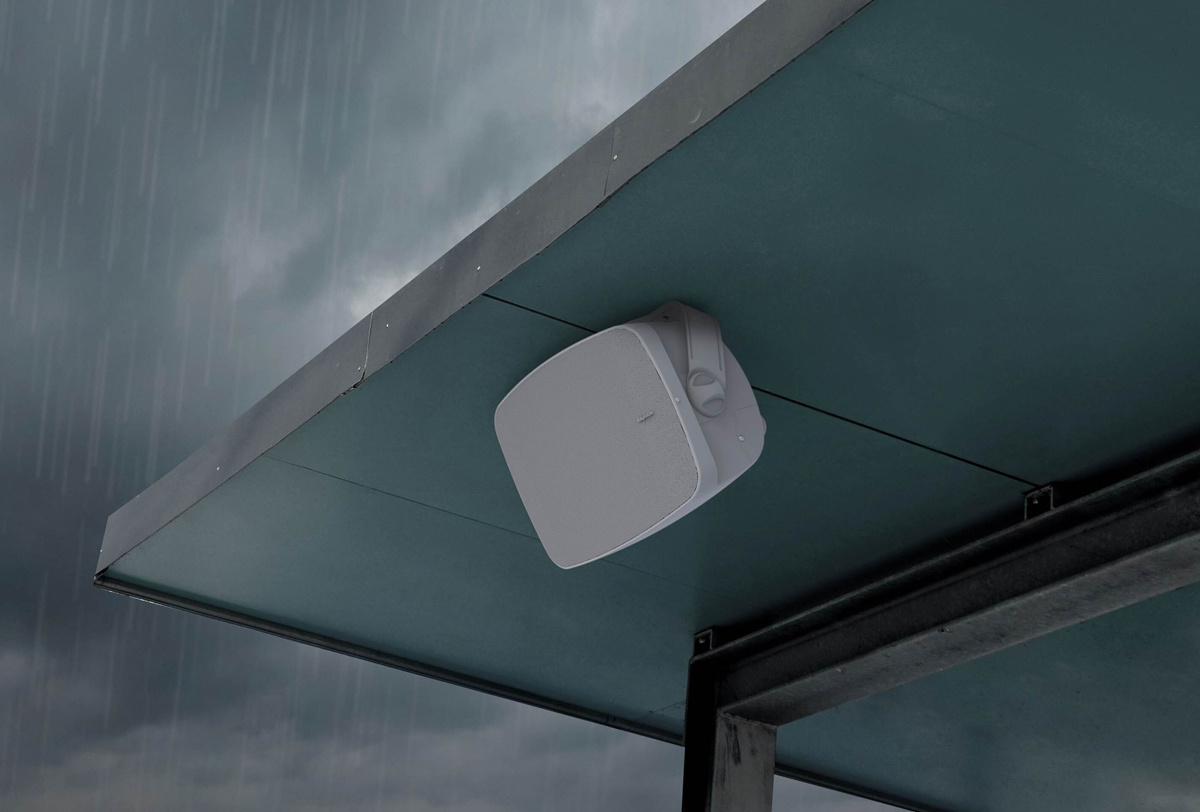 Klipsch RSM-525 utomhushögtalare IPX6-klassade, vitt par