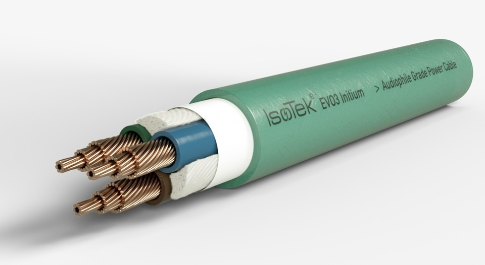 Isotek Initium, jordad nätkabel med C15-kontakt 1.5 meter