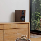 Monitor Audio Silver 100 8G stativhögtalare, valnöt par Monitor Audio Silver 100 8G stativhögtalare, valnöt par